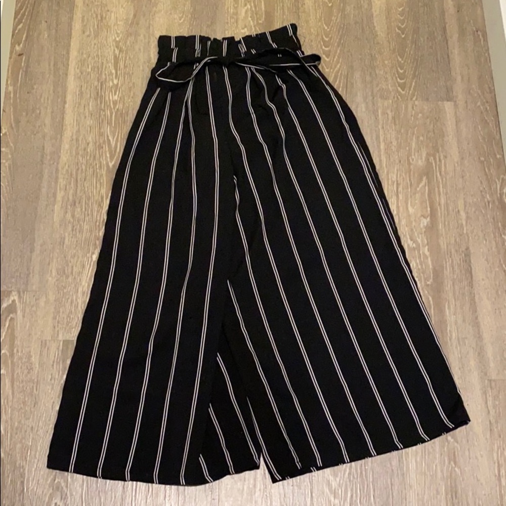 Loose pants